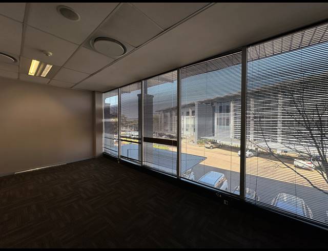 509.30M² OFFICE TO LET IN HIGHVELD